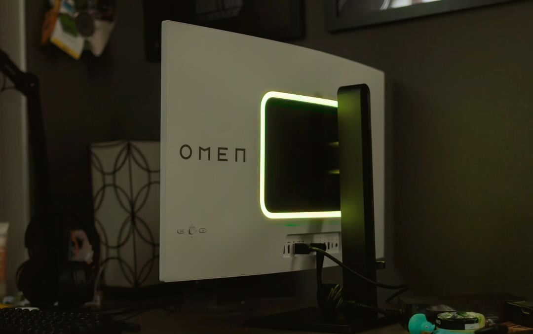 HP OMEN Transcend 32 OLED 12 1 e1736843781525