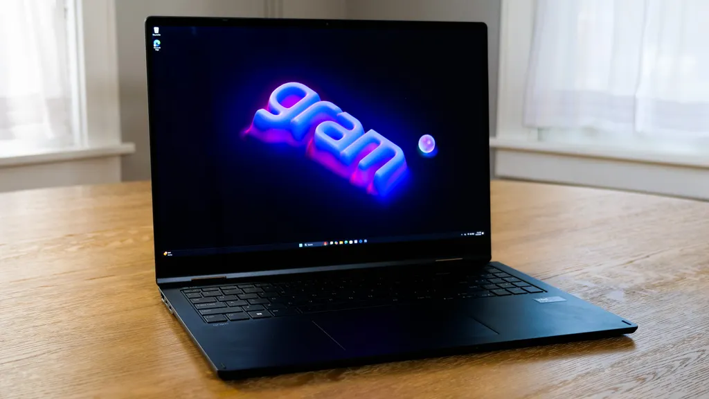 LG Gram Pro 16 2in1 9