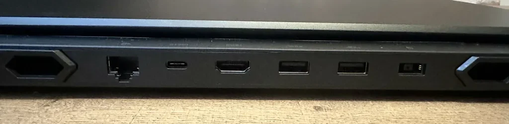 Lenovo Legion Pro 7i Gen 9 6 e1736075373877