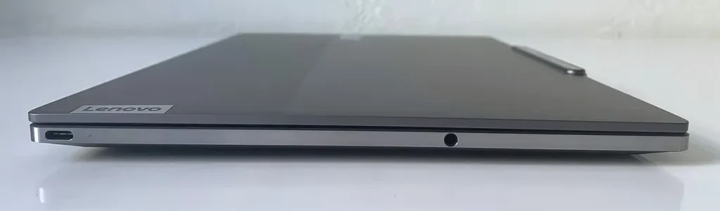 Đánh giá Lenovo ThinkBook 13x G4: laptop doanh nhân gần như hoàn hảo, vượt xa giới hạn văn phòng 18 Lenovo ThinkBook 13x G4 4 e1735880054500