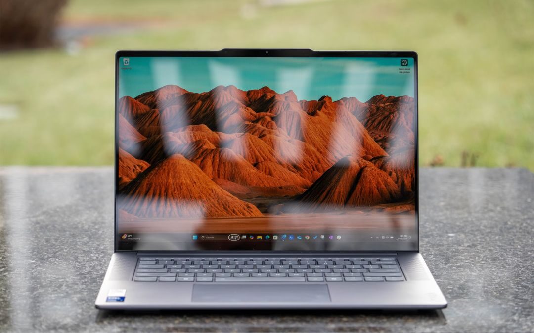 Đánh giá Lenovo Yoga Slim 7i Aura Edition: laptop đỉnh cao cho phong cách và hiệu năng 41 Lenovo Yoga Slim 7i Aura Edition 11 e1737452508368