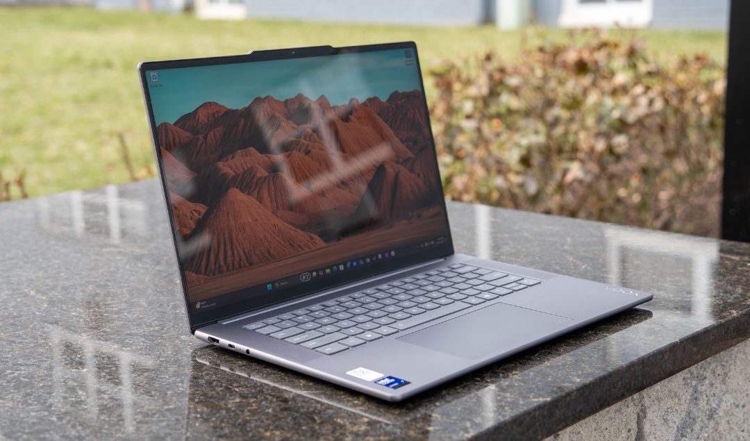 Đánh giá Lenovo Yoga Slim 7i Aura Edition: laptop đỉnh cao cho phong cách và hiệu năng 23 Lenovo Yoga Slim 7i Aura Edition 2 e1737433492339