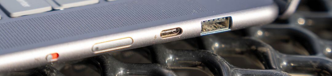 Đánh giá Lenovo Yoga Slim 7i Aura Edition: laptop đỉnh cao cho phong cách và hiệu năng 27 Lenovo Yoga Slim 7i Aura Edition 5 e1737433854602