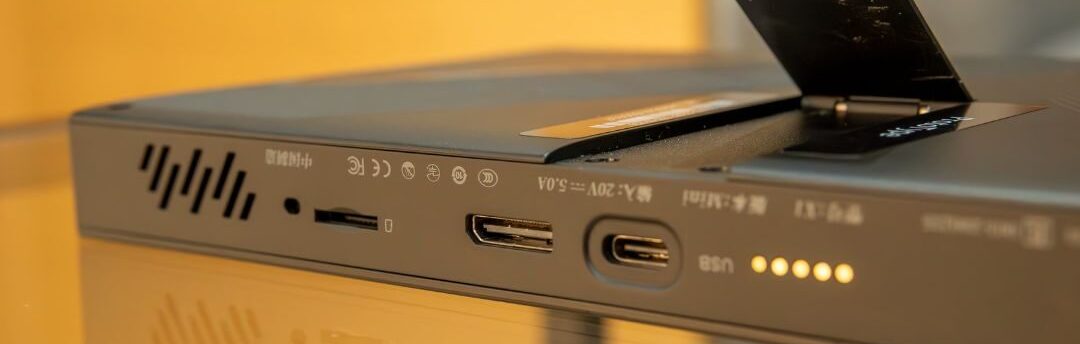 ONEXPLAYER X1 Mini 5 e1736495793420