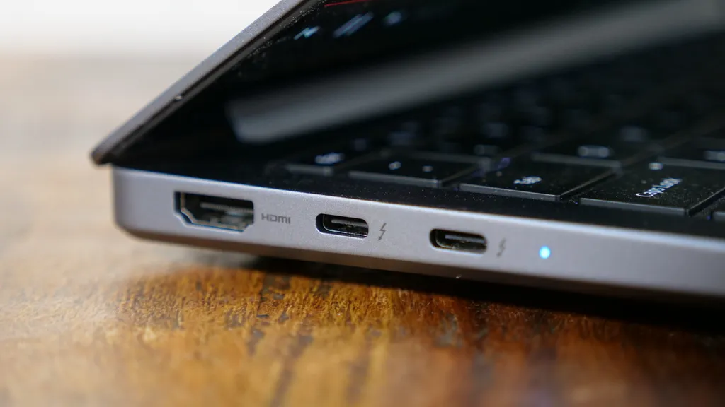 Samsung Galaxy Book 4 Ultra 1