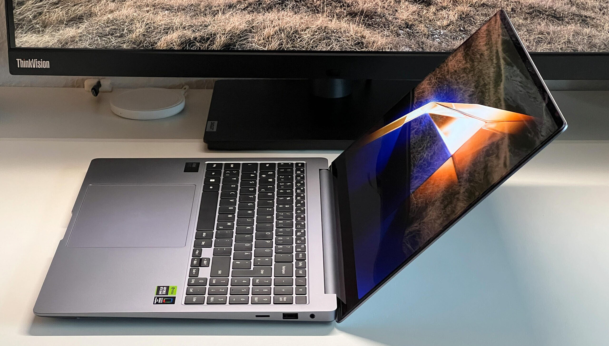 Samsung Galaxy Book 4 Ultra 13 e1736601108883