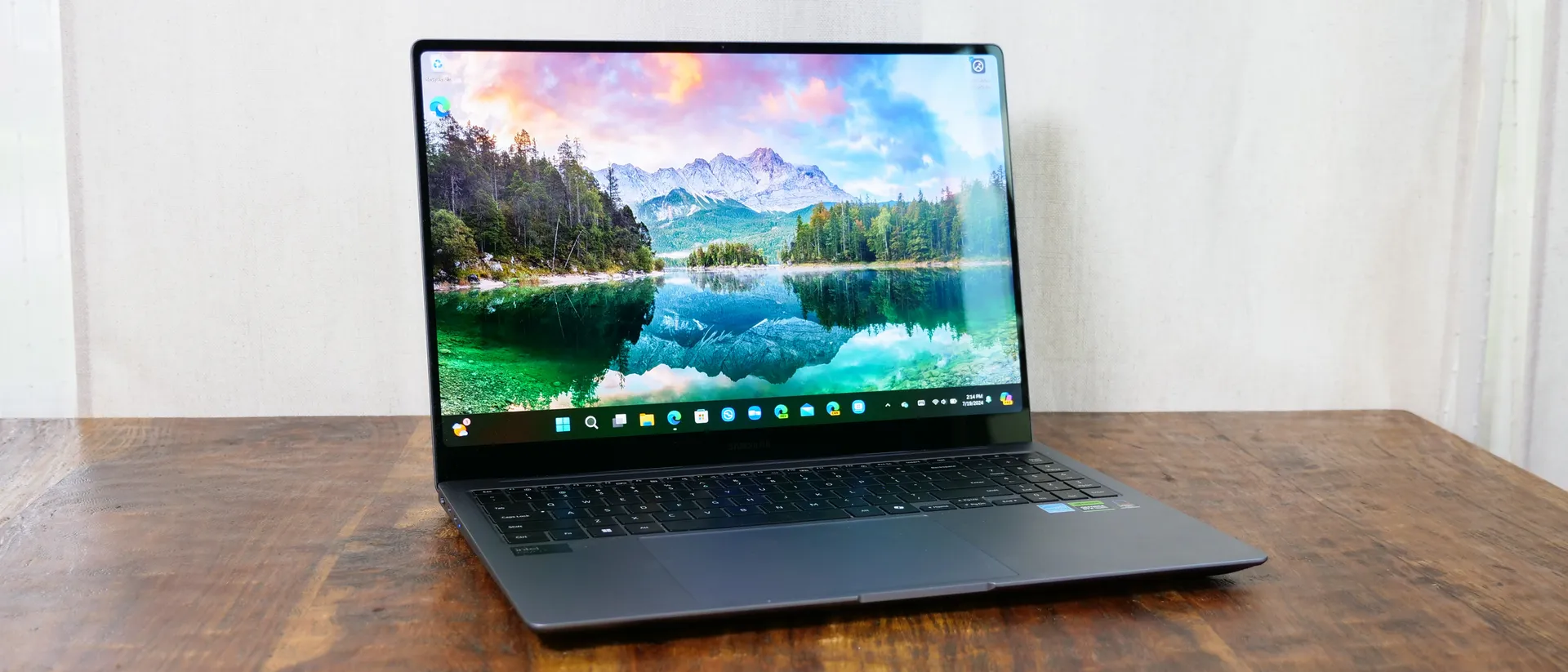 Samsung Galaxy Book 4 Ultra 2