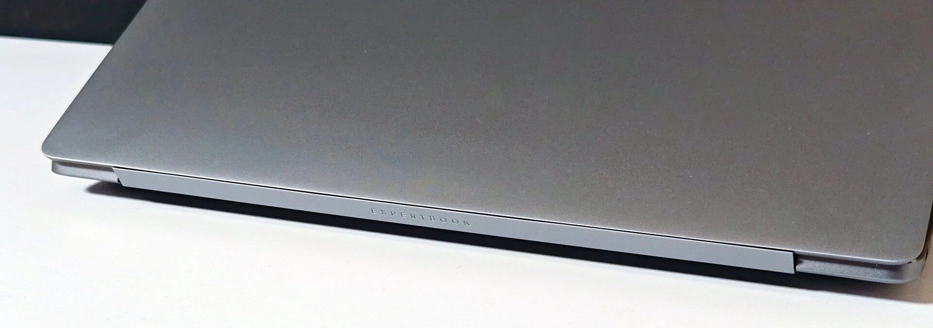 ASUS ExpertBook P5 10 e1740225992731