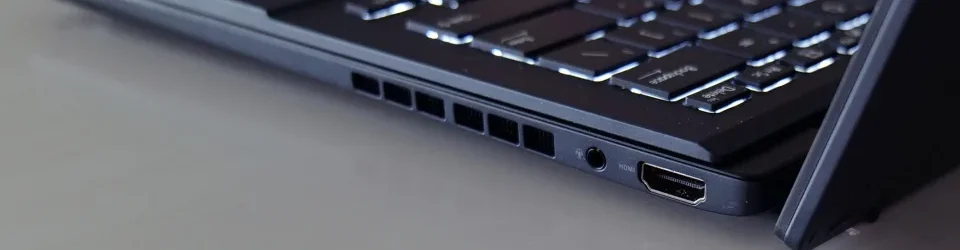 ASUS Zenbook Duo (2024) - Thiết kế sáng tạo và hiệu suất vượt trội cho công việc và giải trí 15 ASUS Zenbook Duo 2024 3 e1740151680510