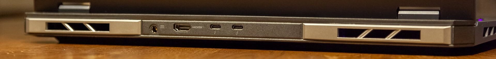 Khám phá Acer Predator Helios Neo 18: Cỗ máy gaming đỉnh cao với màn hình mini-LED tuyệt đẹp 73 Acer Predator Helios Neo 18 2 1 e1740218334857