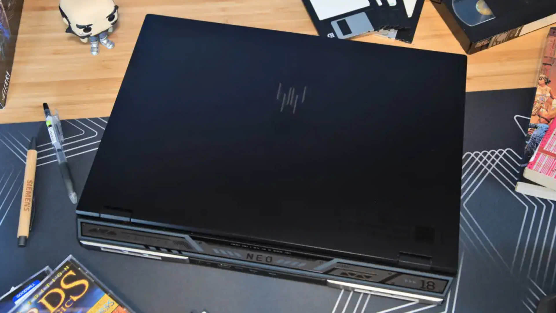 Acer Predator Helios Neo 18 2 2