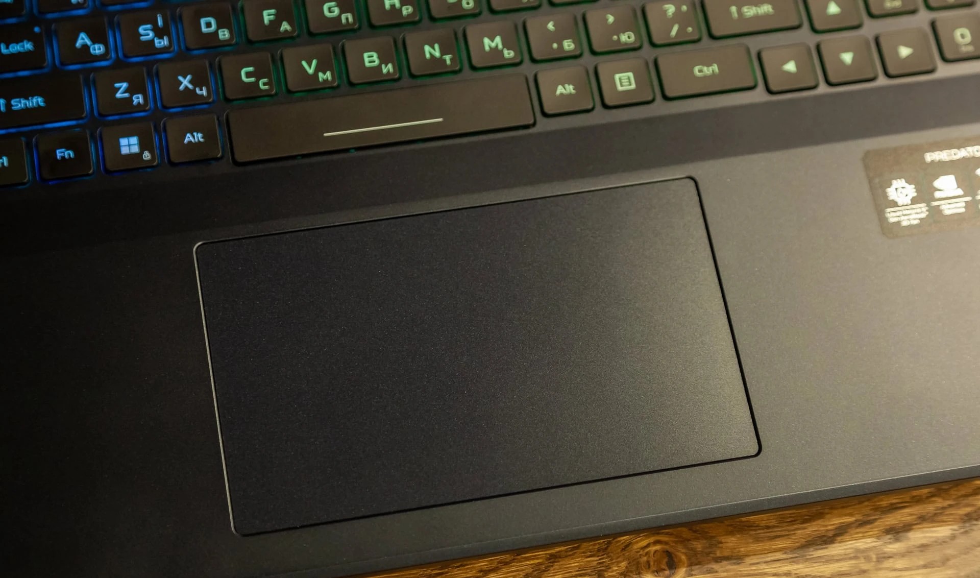 Khám phá Acer Predator Helios Neo 18: Cỗ máy gaming đỉnh cao với màn hình mini-LED tuyệt đẹp 62 Acer Predator Helios Neo 18 9