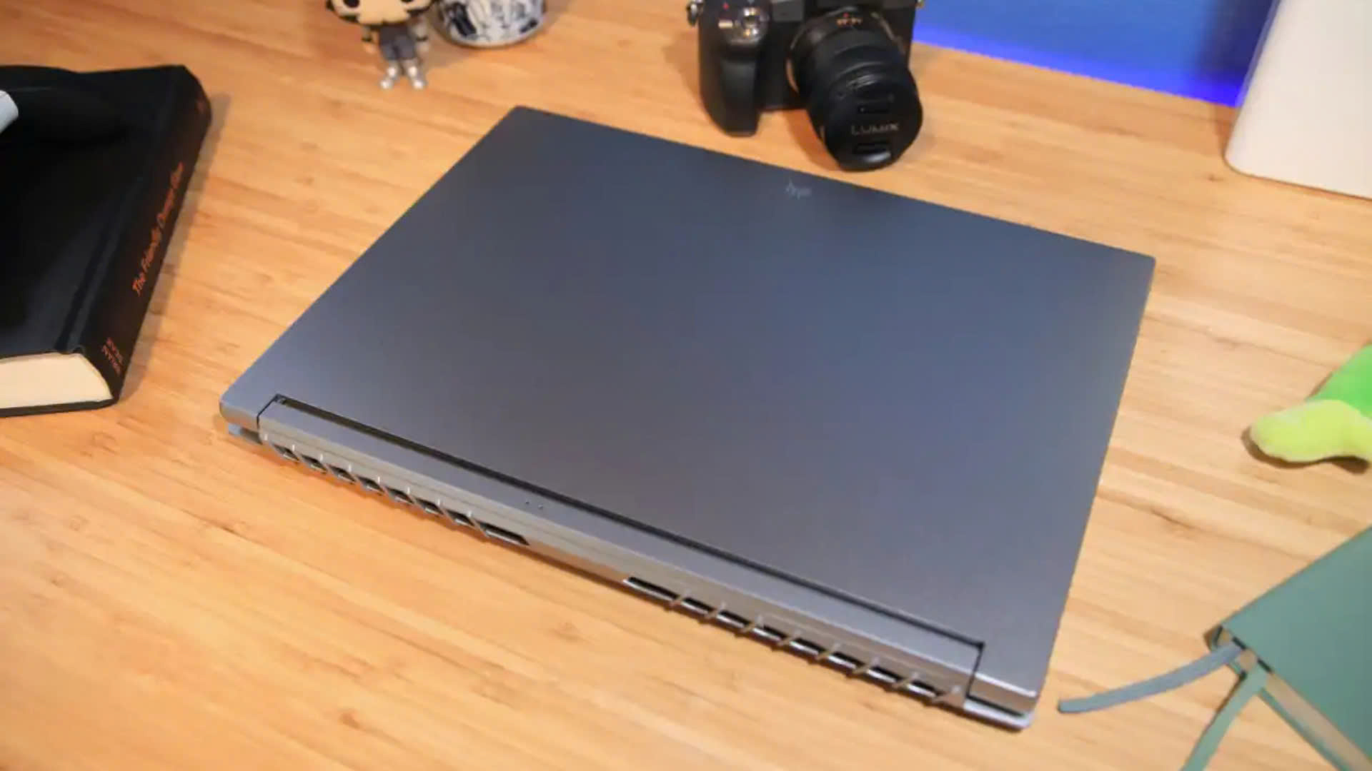 Đánh giá Acer Predator Triton 300 SE: Sẵn sàng cho công việc và giải trí 13 Acer Predator Triton 300 SE 2