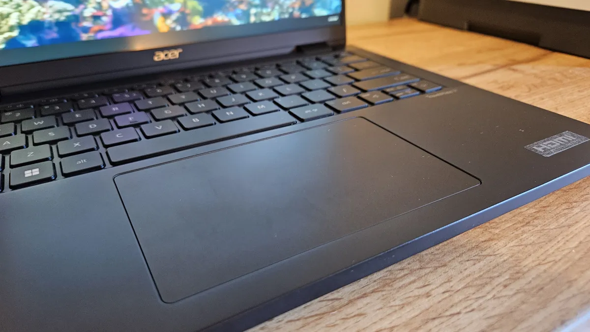 Acer TravelMate P6 14 1