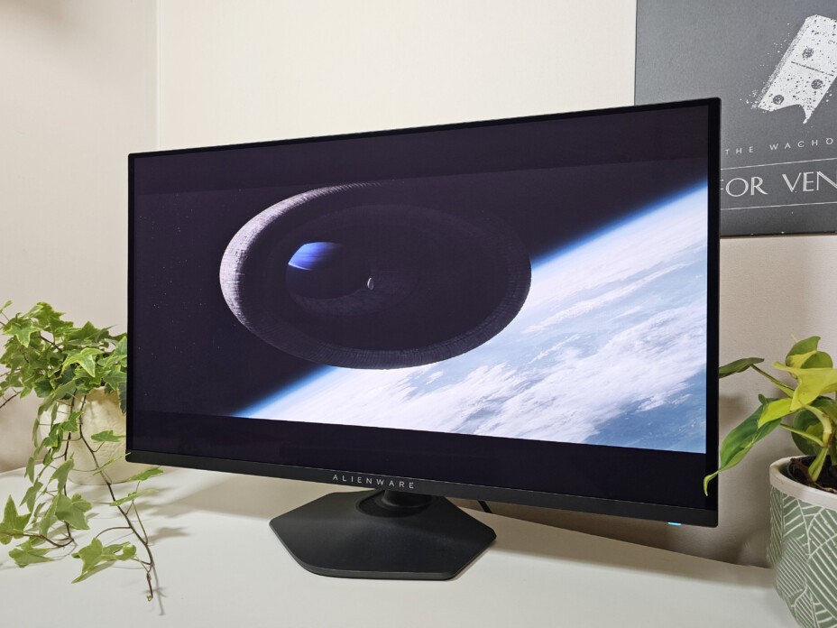 Alienware AW2725DF 14 1