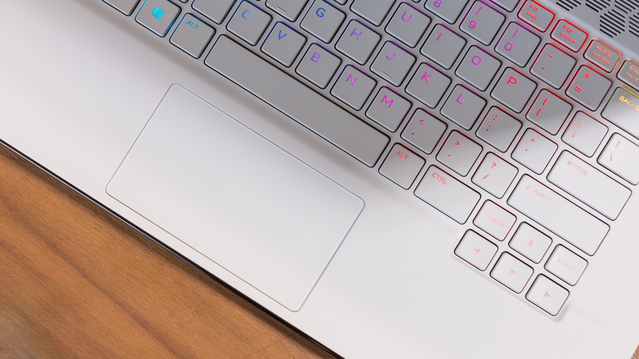 Alienware m15 R2 (2019, OLED) - Sự kết hợp hoàn hảo giữa thiết kế và hiệu suất 29 Alienware m15 R2 14