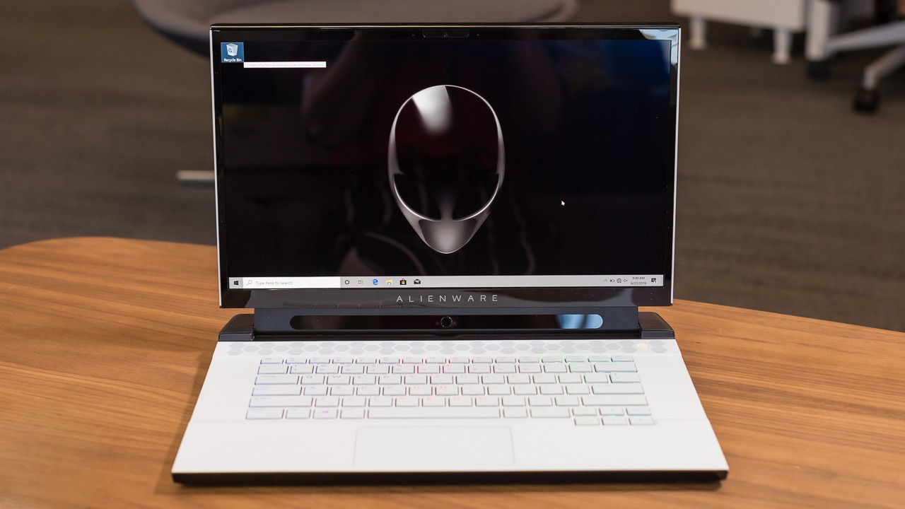 Alienware m15 R2 (2019, OLED) - Sự kết hợp hoàn hảo giữa thiết kế và hiệu suất 26 Alienware m15 R2 16