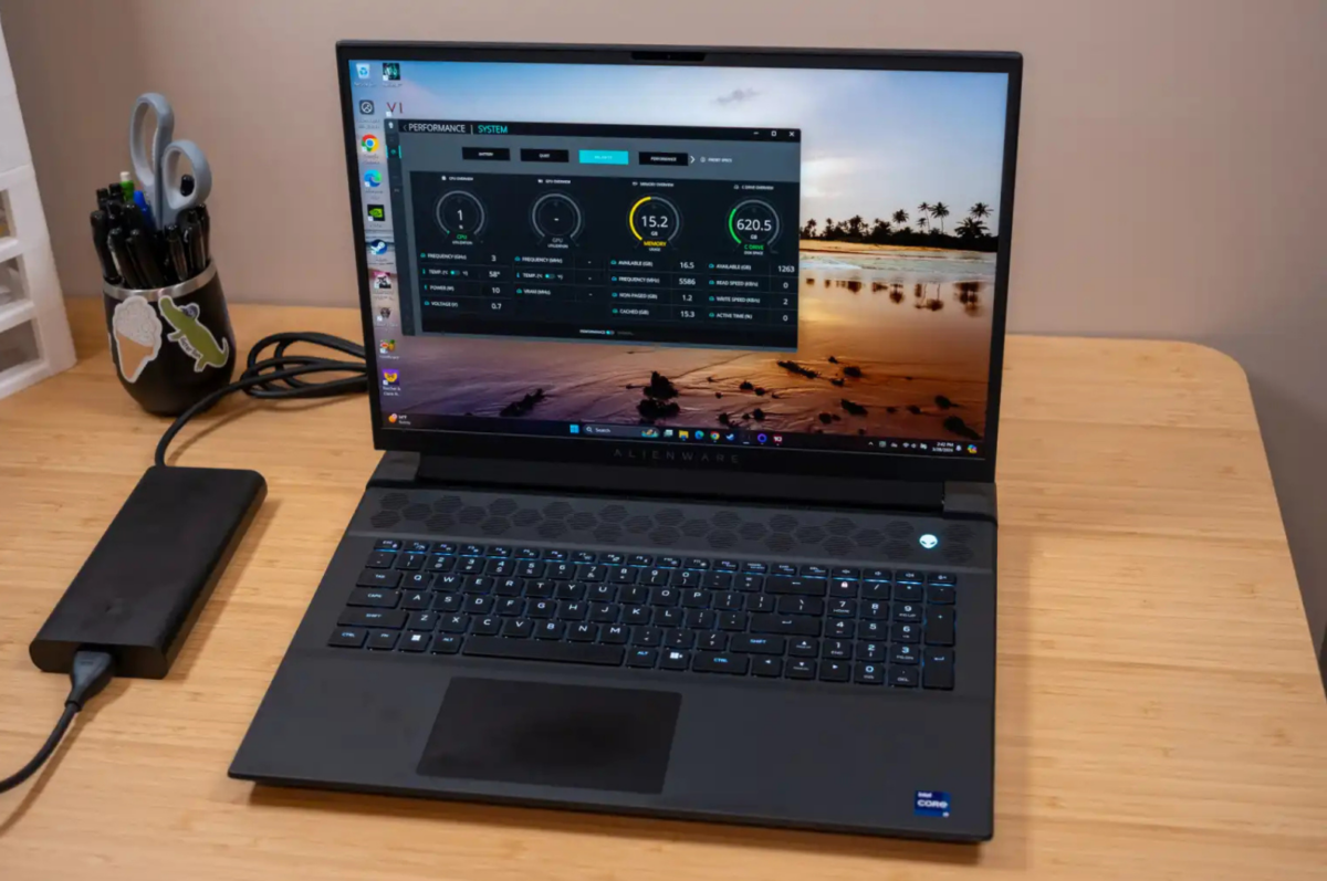 Alienware M 18 R2 Đánh giá Alienware m18 R2: Cỗ máy chơi game mạnh mẽ với tốc độ vượt ...