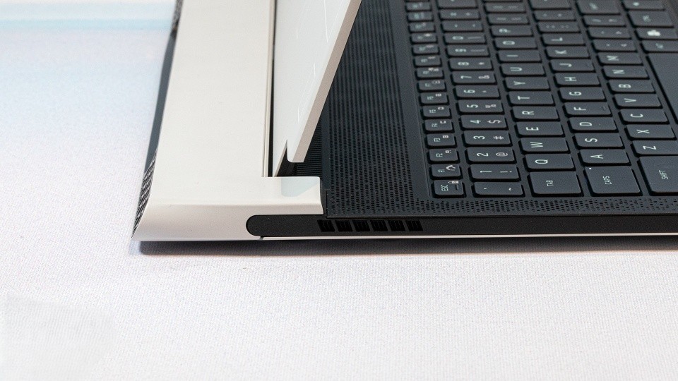 Trải nghiệm thực tế Alienware x14 - Gaming mượt mà, thiết kế sang trọng 20 Alienware x14 6