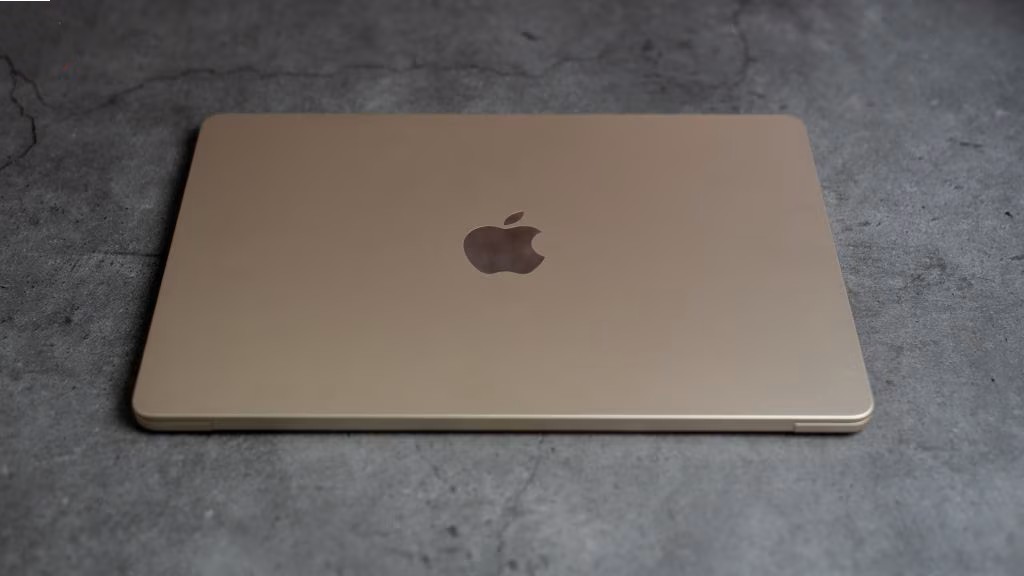 Apple MacBook Air M3 13-inch: Sự kết hợp hoàn hảo giữa hiệu suất và thiết kế 30 Apple MacBook Air M3 13 inch 3