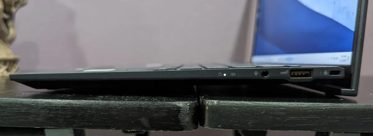 Asus ExpertBook B9450 - Vì sao lại là lựa chọn hàng đầu cho công việc văn phòng? 20 Asus ExpertBook B9450 11 e1739443505182