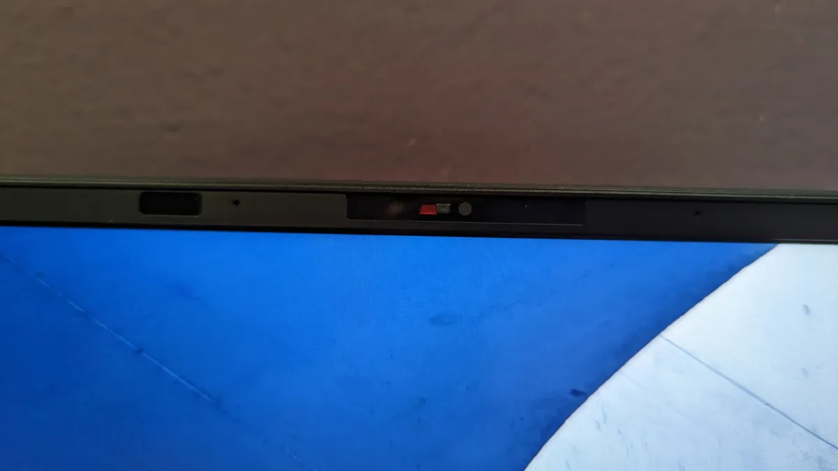 Asus ExpertBook B9450 - Vì sao lại là lựa chọn hàng đầu cho công việc văn phòng? 29 Asus ExpertBook B9450 3