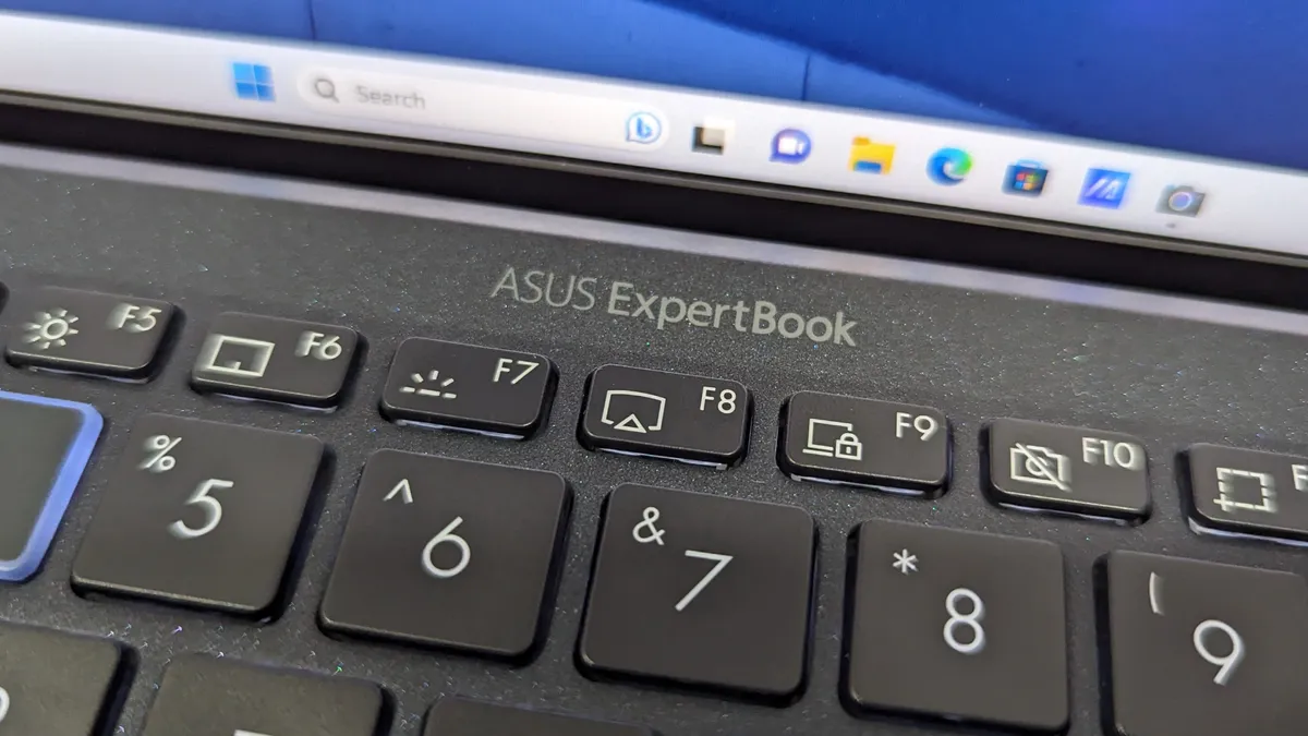 Asus ExpertBook B9450 - Vì sao lại là lựa chọn hàng đầu cho công việc văn phòng? 28 Asus ExpertBook B9450 4