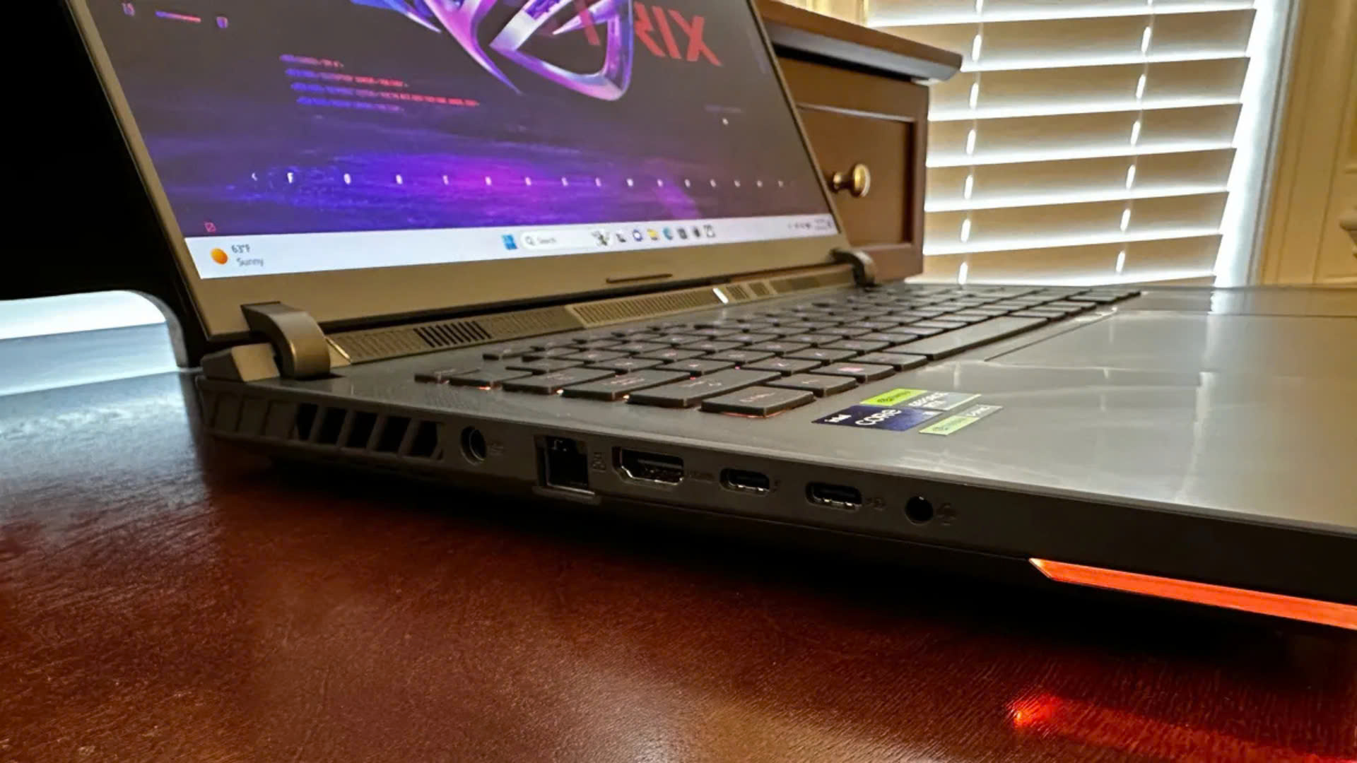 Asus ROG Strix G16 2