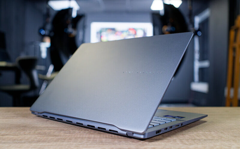 Asus Vivobook S 14 Oled Core Ultra 7 Serie 2 8 e1740557573864