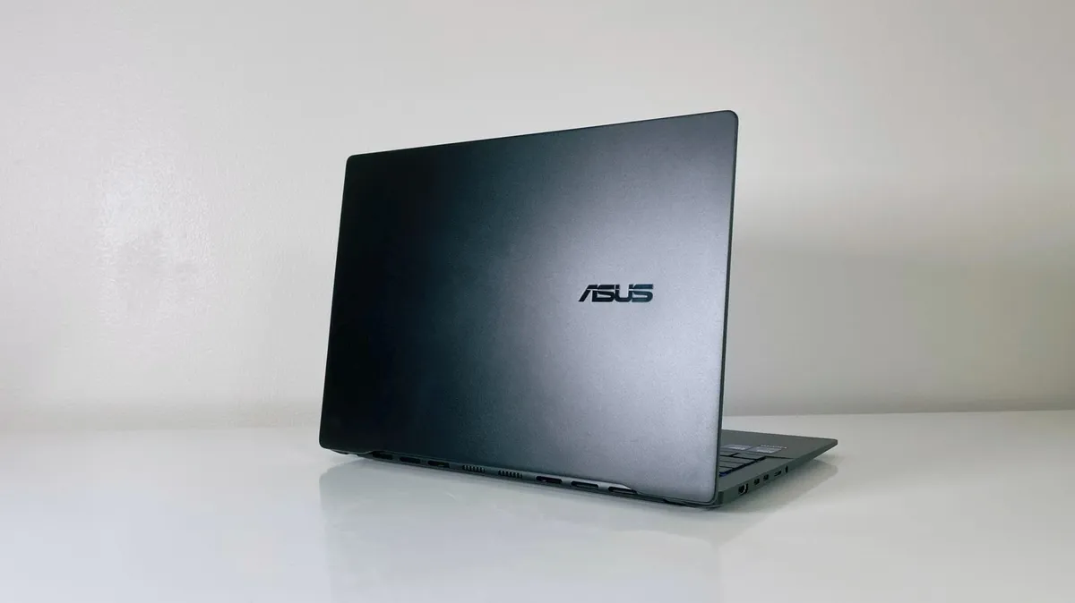 Asus Vivobook S14