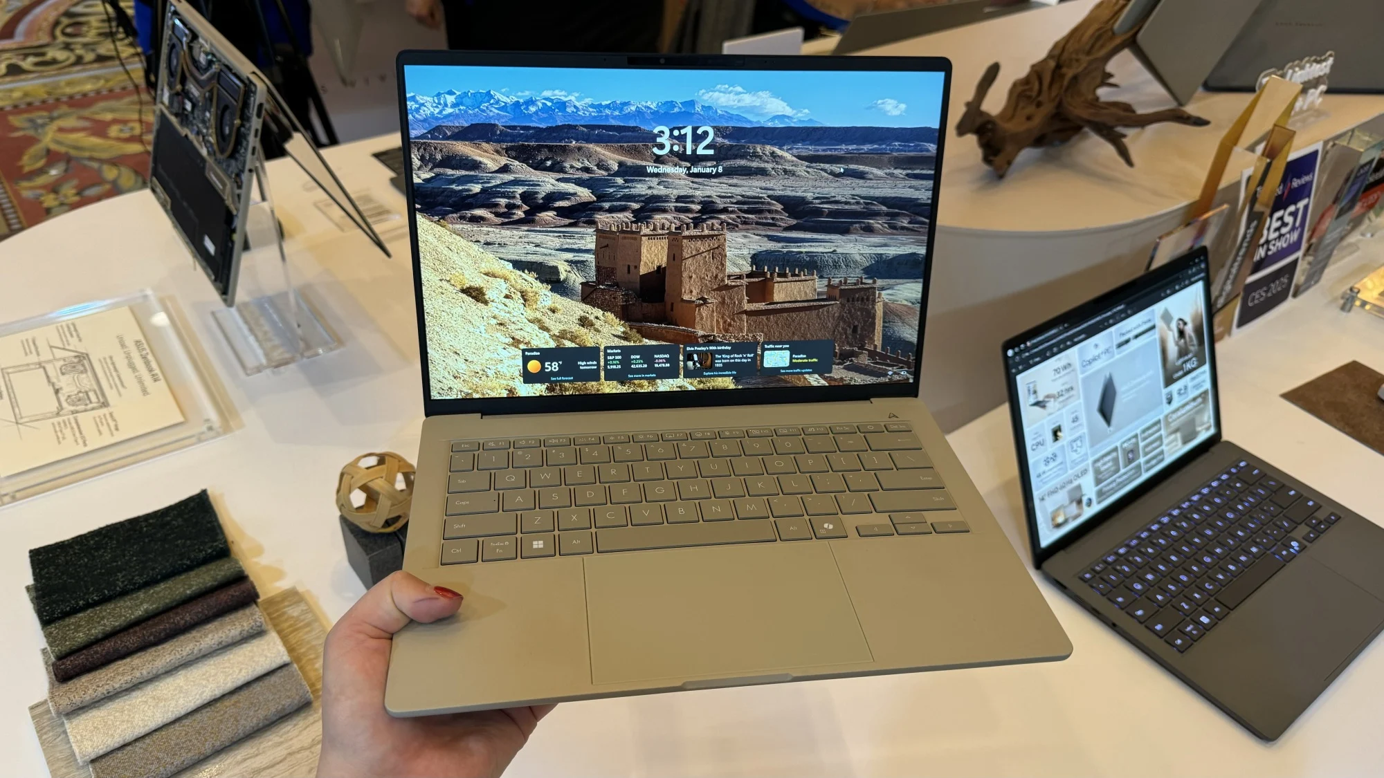 Asus Zenbook A14 1