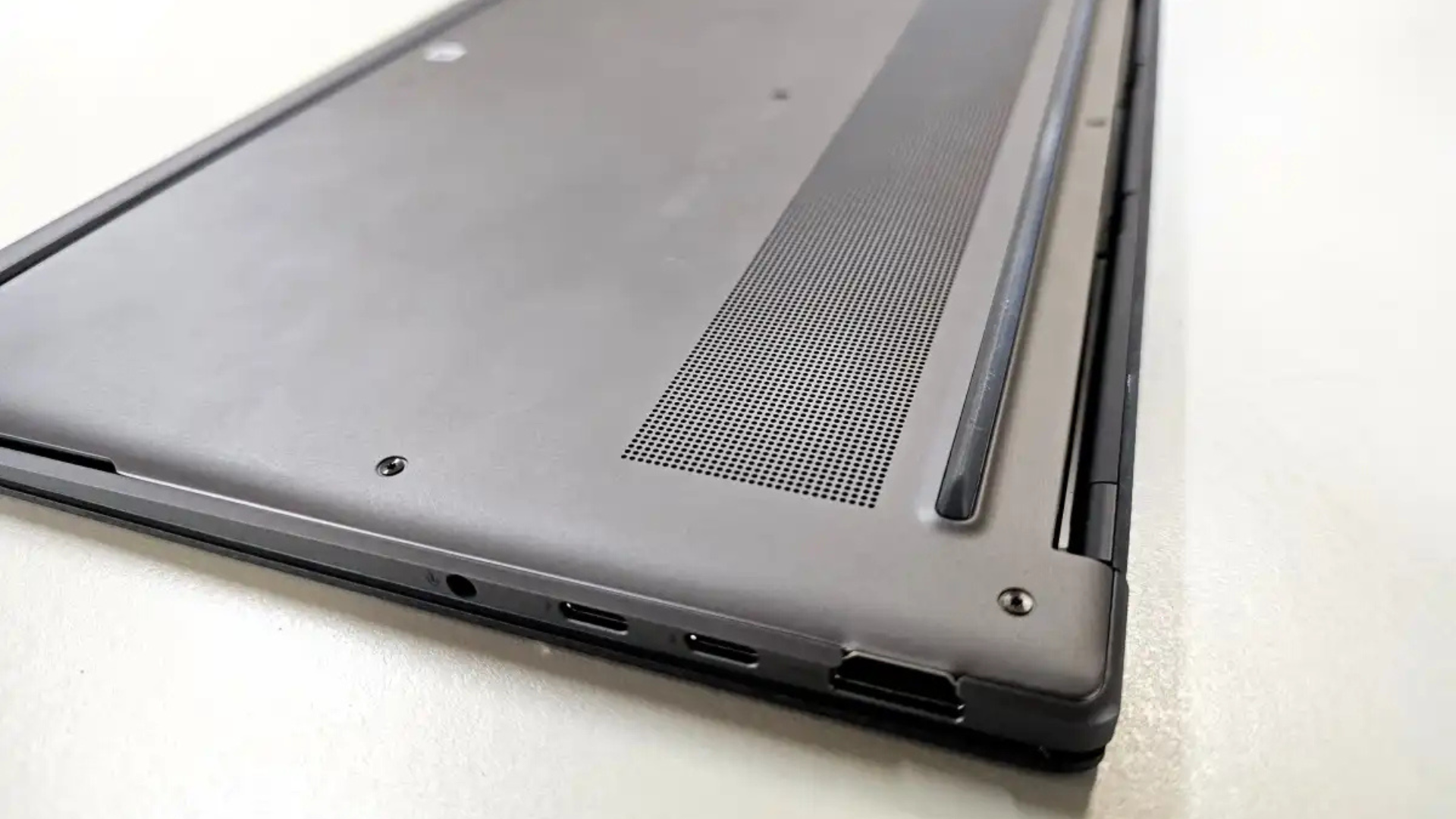 Đánh giá Asus Zenbook S 14: Một chiếc PC lý tưởng cho công việc 17 Asus Zenbook S 14 9