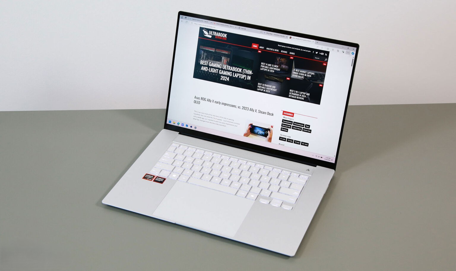 Đánh giá Asus Zenbook S 16 (2024) - Tuyệt tác mỏng nhẹ, sức mạnh đột phá với Ryzen AI 9 HX 370 & Radeon 890M 103 Asus Zenbook S 16 50