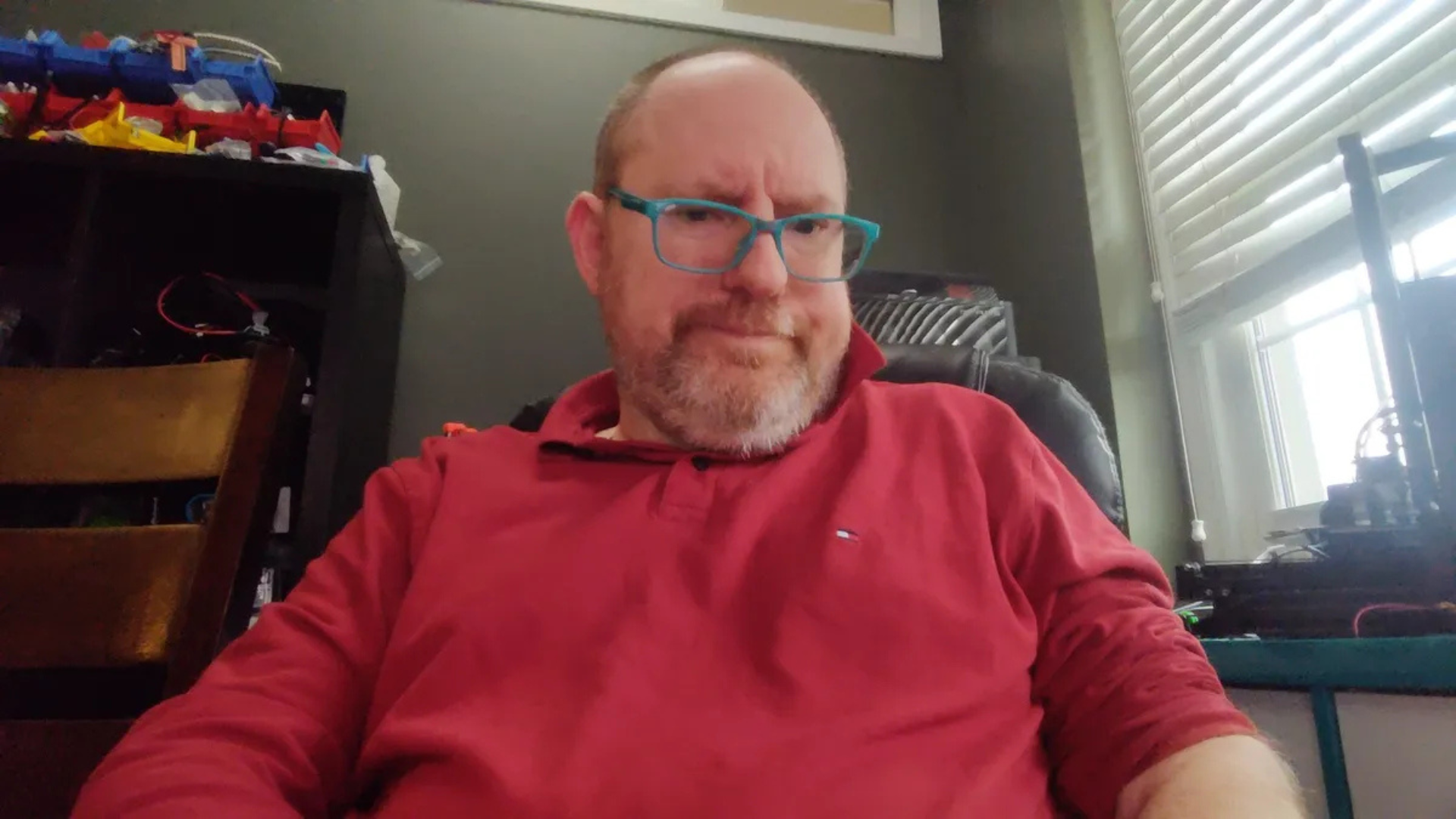 Đánh giá Lenovo ThinkPad T14s (Gen 6, Snapdragon): Thời gian sử dụng pin lên đến 21 giờ 25 Danh gia Lenovo ThinkPad T14s Gen 6 Snapdragon 15