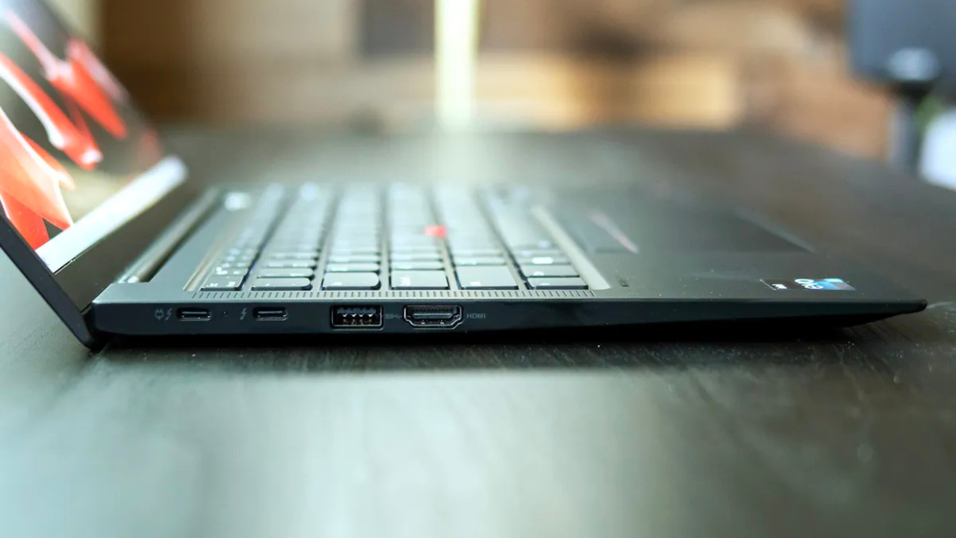 Danh gia Lenovo ThinkPad X1 Carbon Gen 11 5