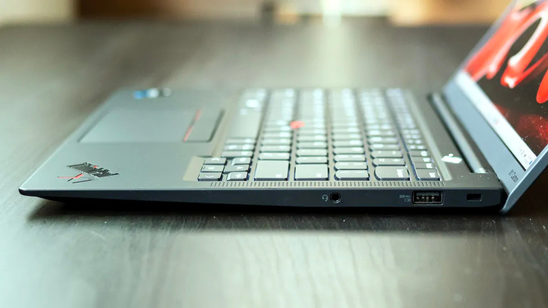 Danh gia Lenovo ThinkPad X1 Carbon Gen 11 6