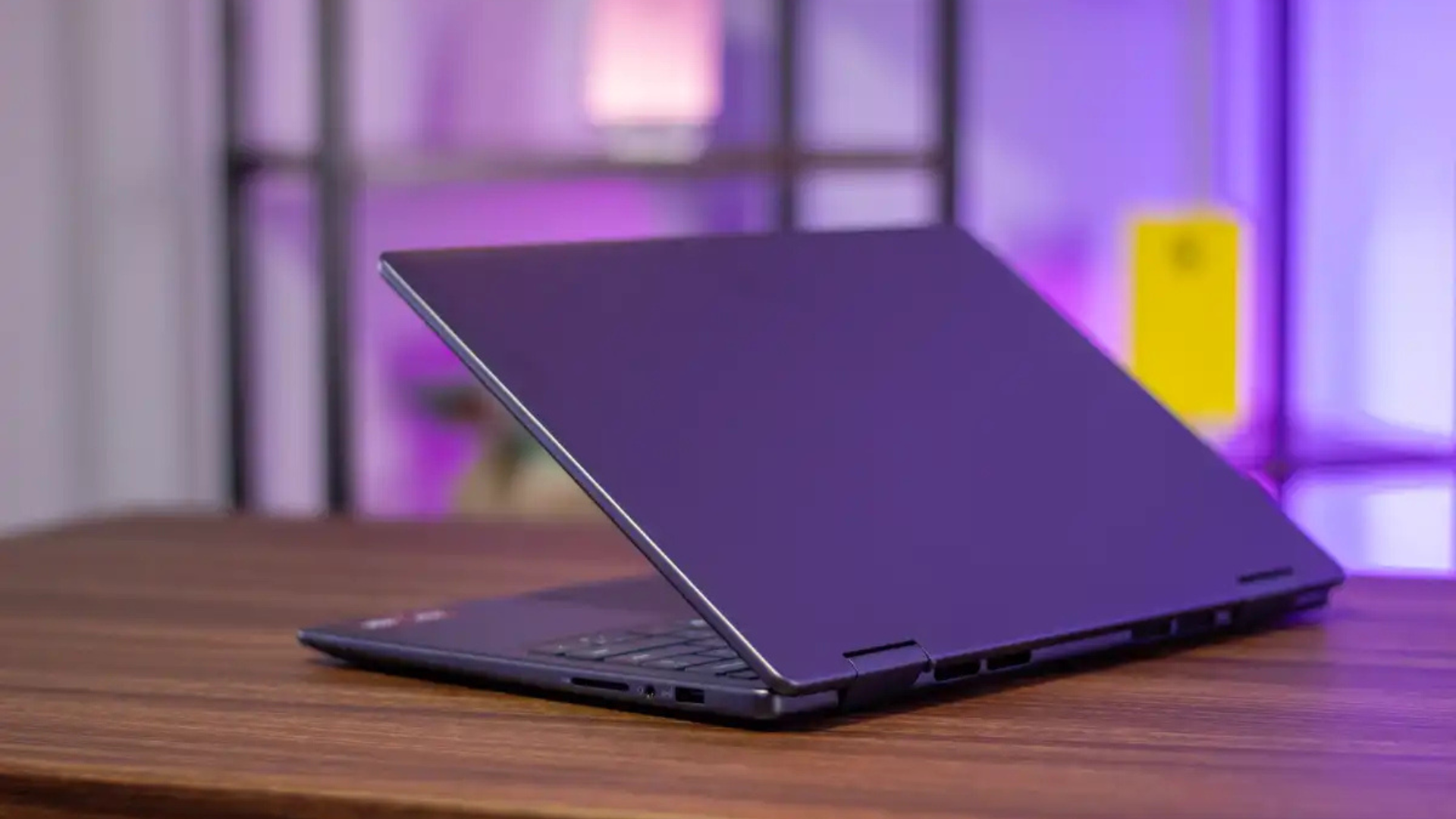 Đánh giá Dell Inspiron 14 2-in-1: Một chiếc laptop nhanh nhẹn với loa rất lớn 12 Dell Inspiron 14 2 in 1 2