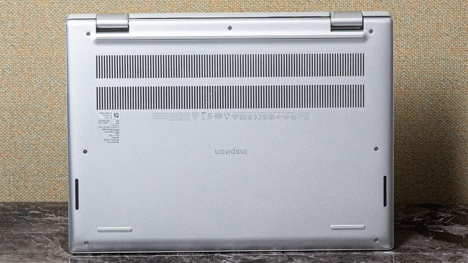 Dell Inspiron 14 2in1 7420 - Đánh giá chi tiết về thiết kế và hiệu năng 24 Dell Inspiron 14 2in1 7420 5