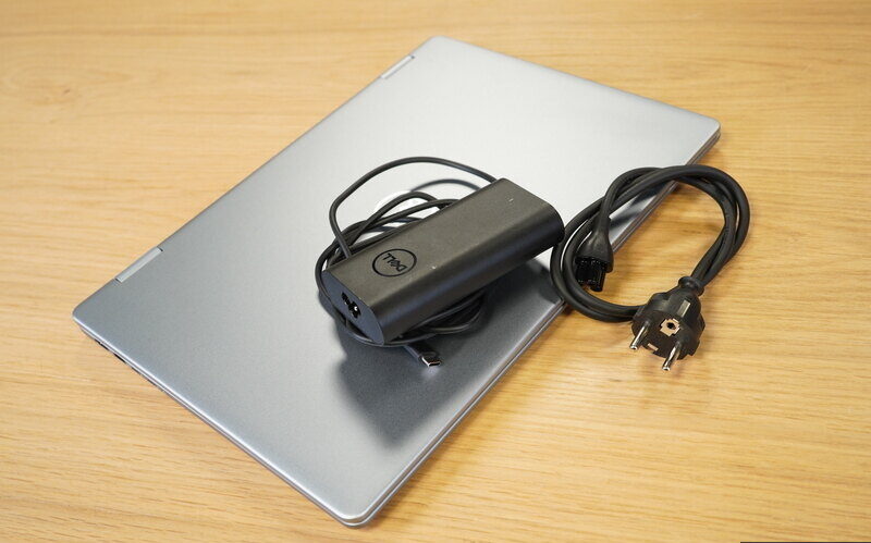 Dell Inspiron 16 2in1 (2024, Intel Core Ultra): Sự lựa chọn lý tưởng cho công việc và giải trí di động 25 Dell Inspiron 16 2in1 2 e1740496206393