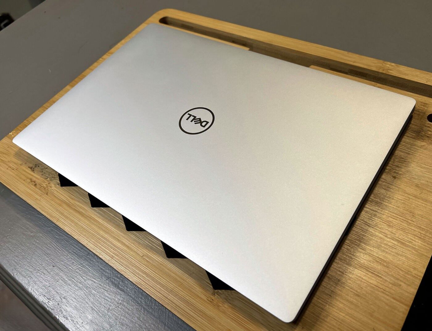 Dell XPS 13 Plus (XPS 9320, OLED): Đỉnh cao của thiết kế và hiệu suất 40 Dell XPS 13 Plus 15 e1740381894745