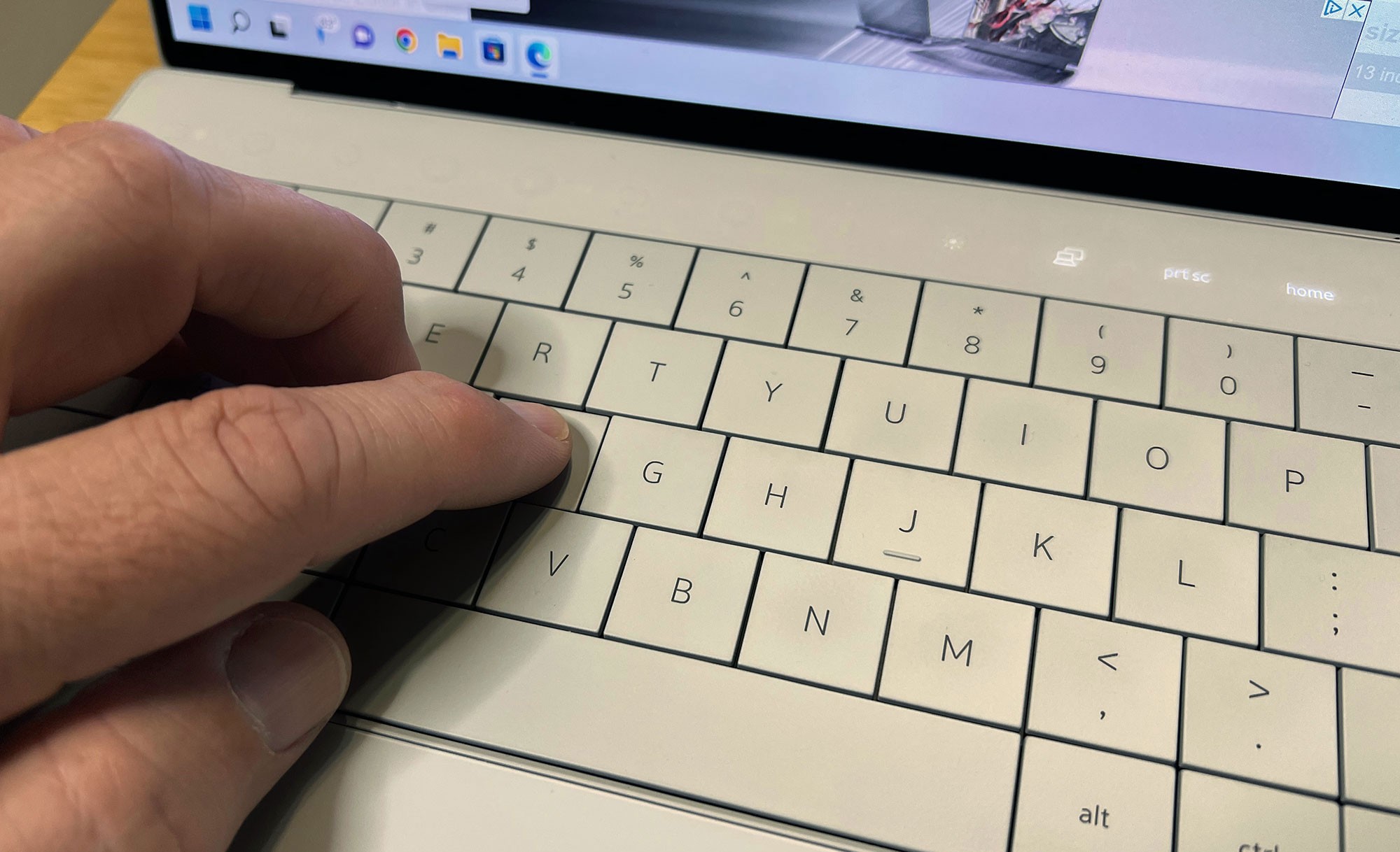 Dell XPS 13 Plus (XPS 9320, OLED): Đỉnh cao của thiết kế và hiệu suất 53 Dell XPS 13 Plus 9