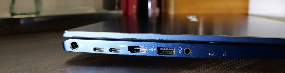 Khám phá Dynabook Portege X40-K: Sự kết hợp hoàn hảo giữa hiệu năng và thiết kế sang trọng 18 Dynabook Portege X40 K 4 e1739850389201