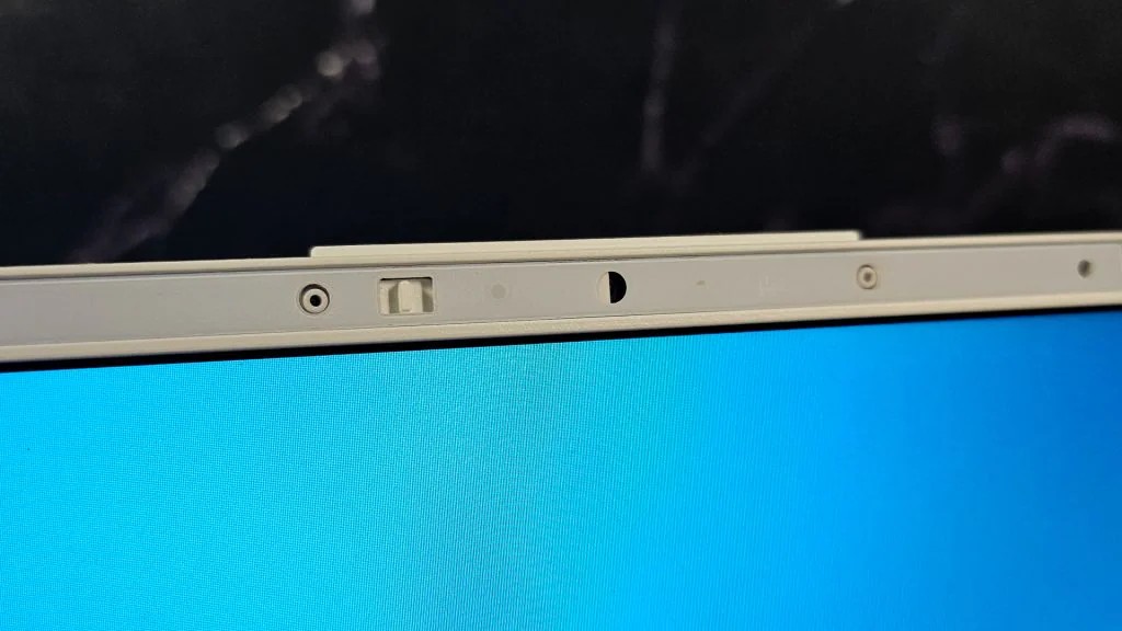 Fujitsu FMV UH X 14 inch 5