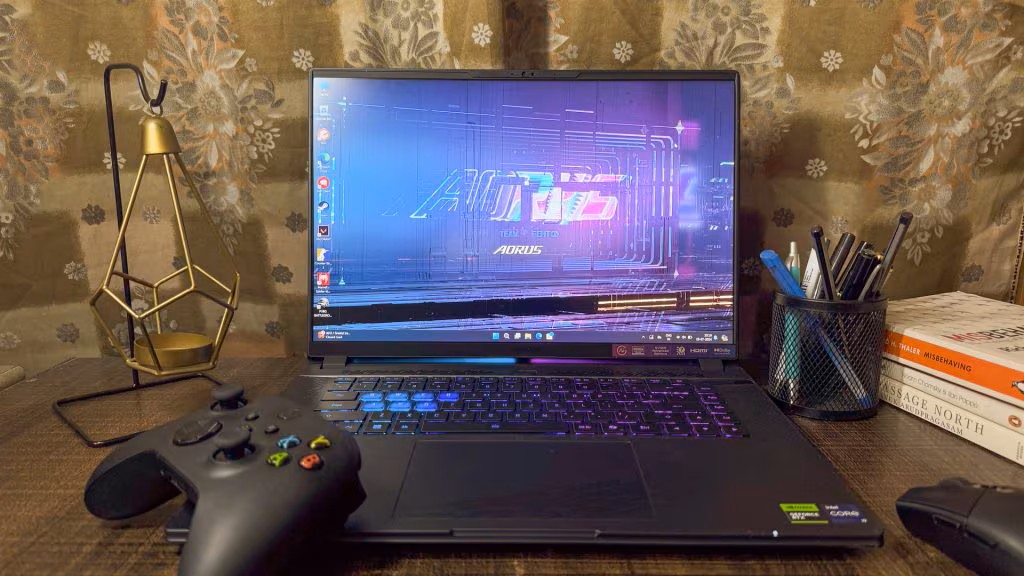 Gigabyte Aorus 16X ASG 2024 12