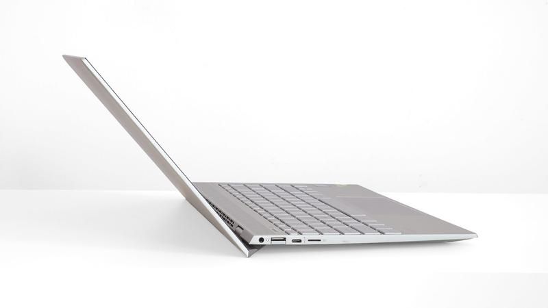 Đánh giá HP Envy 13 (2018) - Cỗ máy làm việc lý tưởng cho dân văn phòng và sinh viên 14 HP Envy 13 2018 7