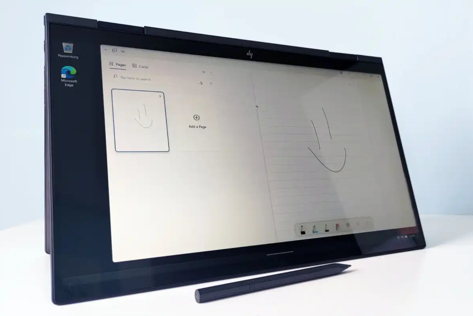 Đánh giá HP Envy x360 15: Laptop 2-trong-1 mạnh mẽ với vi xử lý AMD 7 HP Envy x360 15 3 e1740675908142