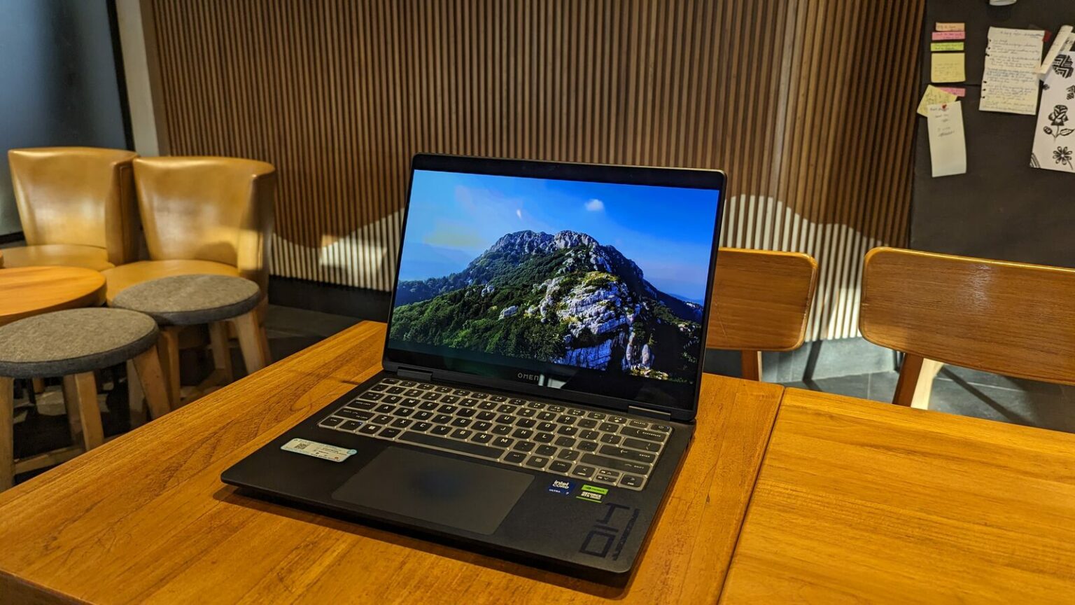 HP Omen Transcend 14: Sức mạnh đồ họa tuyệt vời trong một thiết kế nhỏ gọn 19 HP Omen Transcend 14 13