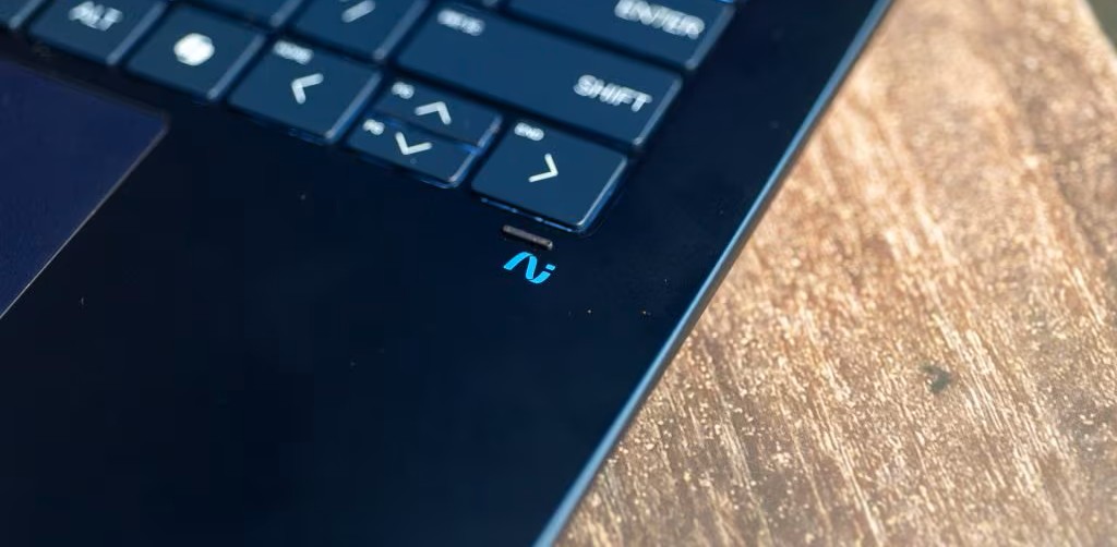 HP OmniBook Ultra Flip 14 - Laptop chuyển đổi Copilot+ hoàn hảo cho công việc và giải trí 29 HP OmniBook Ultra Flip 14 4