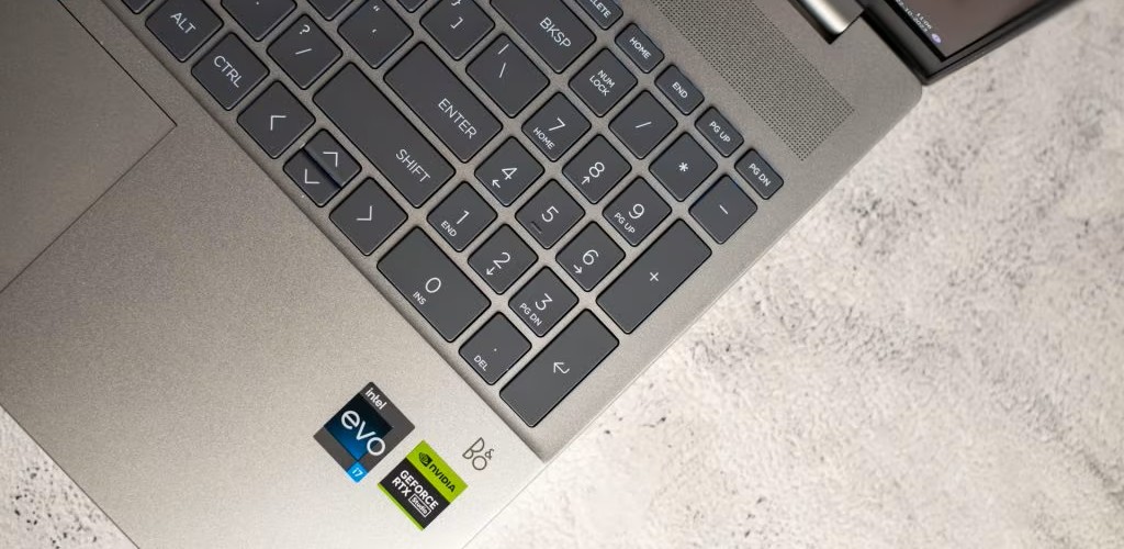 Khám phá HP Pavilion Plus 16 (2023): Sự kết hợp hoàn hảo giữa sức mạnh và phong cách tinh tế 13 HP Pavilion Plus 16 11