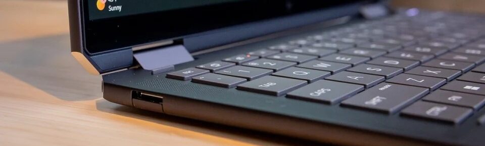 Đánh giá HP Spectre x360 14 (2024): Màn OLED tuyệt đẹp, hiệu năng vượt trội 9 HP Spectre x360 14 2024 7 e1738837714991